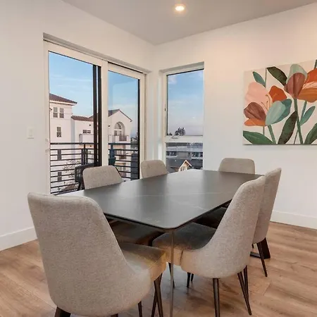 Chic And Elegant 2-Bedroom Haven W/ Roof Deck Los Angeles Exterior photo
