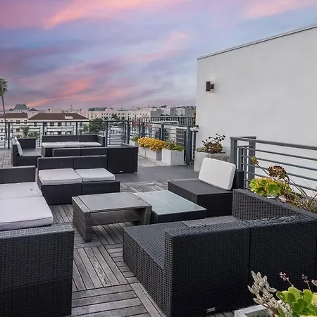 Chic And Elegant 2-Bedroom Haven W/ Roof Deck Los Angeles Exterior photo